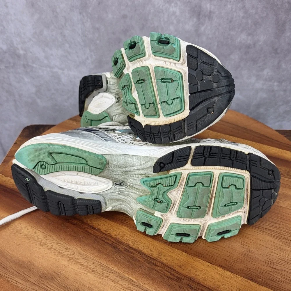 New Balance 759‎ Running Shoes Womens 6 B Silver Blue Sneakers Trainers WR759BN